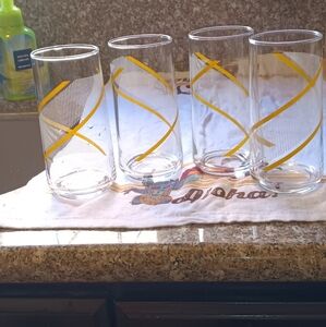 Set of 4 Yellow swirl crisa George's